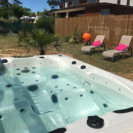Escale A 2 Dans Le Skiff, Bord De Mer Et Spa Barneville-Carteret Exterior photo
