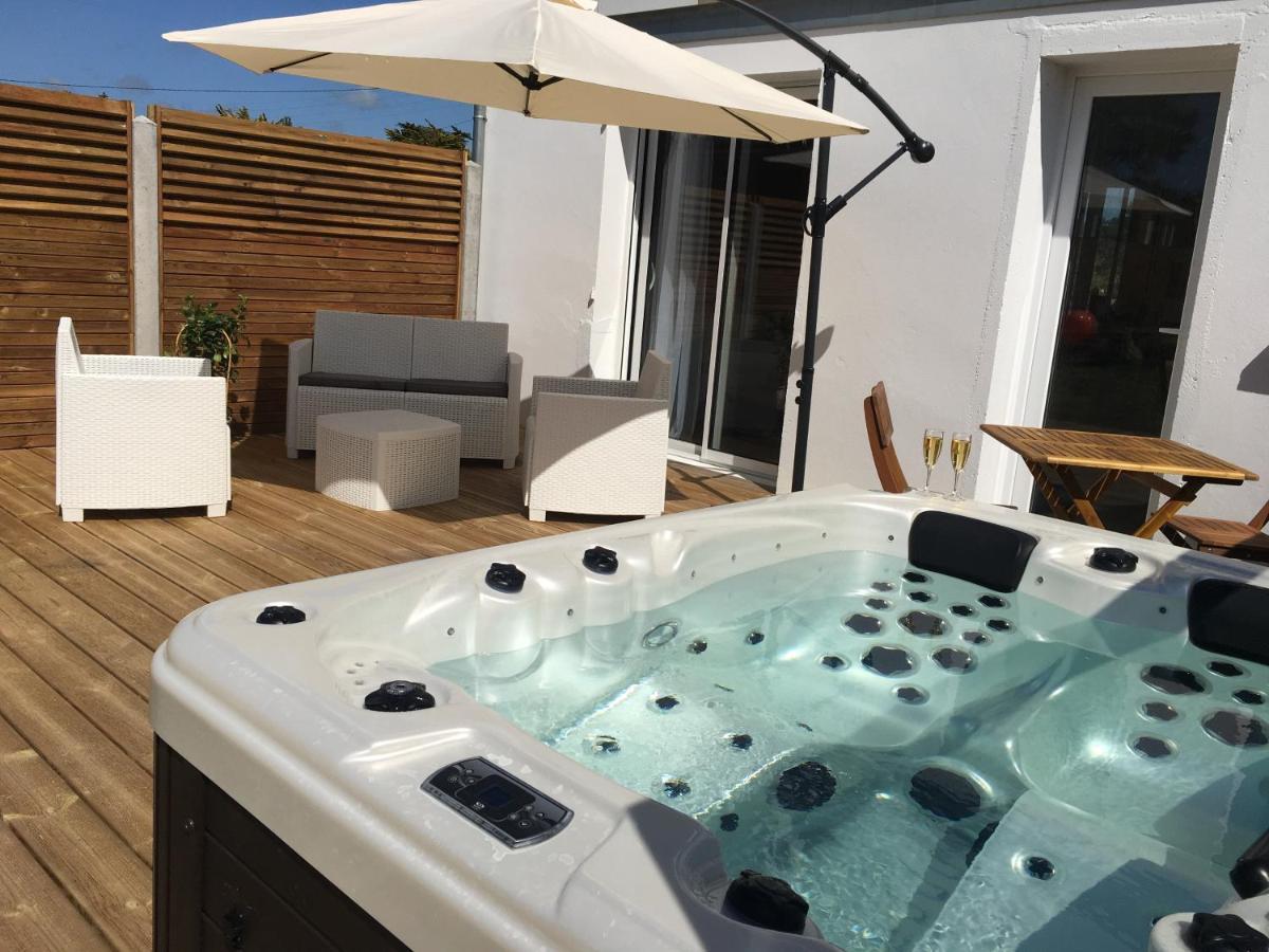 Escale A 2 Dans Le Skiff, Bord De Et Villa Barneville-Carteret